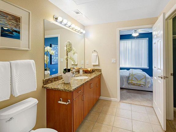 4th image of 1060 S 3rd St APT 161