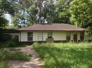 1400 Birchwood St, Houston, TX 77093