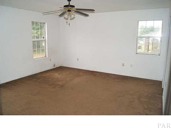 5th image of 1518 Kyle Dr #E