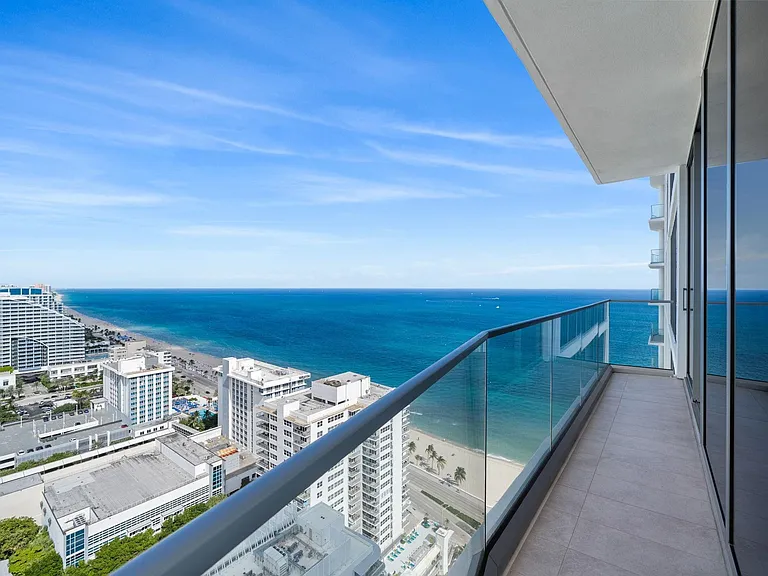 151 N Seabreeze Blvd #2503 — Photo 38