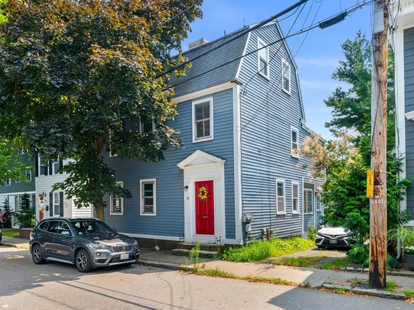 20 Pickman St, Salem, MA 01970