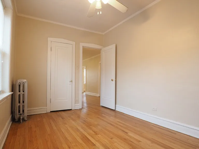 2948 W Belle Plaine Ave #1 — Photo 9