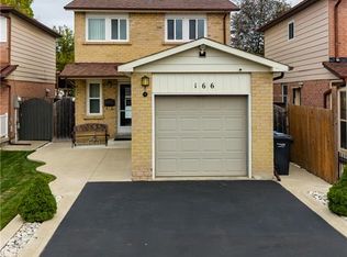 166 Martindale Cres, Brampton, ON L6X 2V2