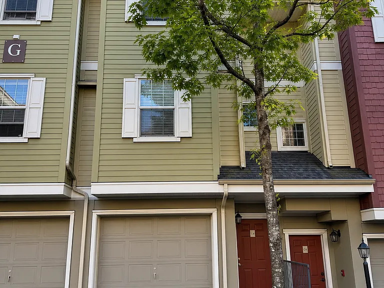 1800 NE 40th St #G4 — Photo 13
