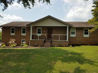 225 Dorchester Dr, Bowling Green, KY 42103