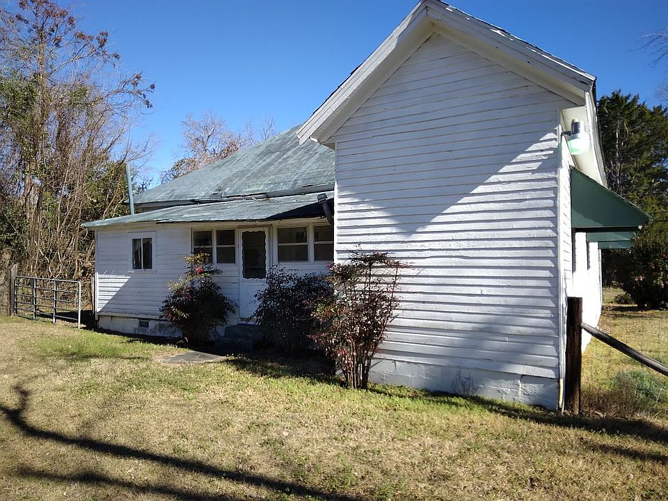 2nd image of 209 Old Perry Rd