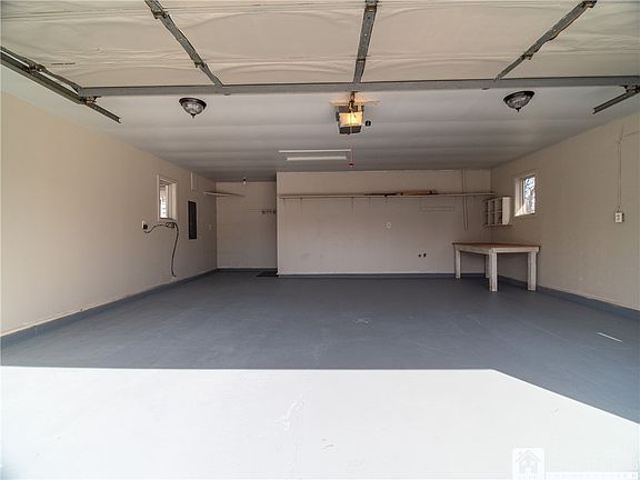 4th image of 107 Frew Run St