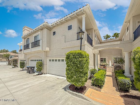 2nd image of 4126 Hillpark Ct