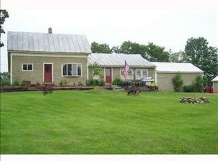 9 North Rd, Athens, ME 04912