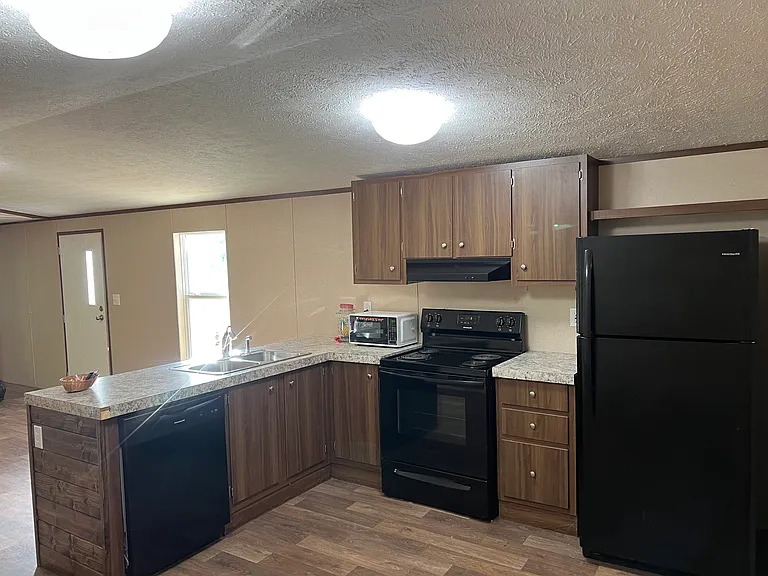 544 Kimberlin Heights Rd — Photo 2