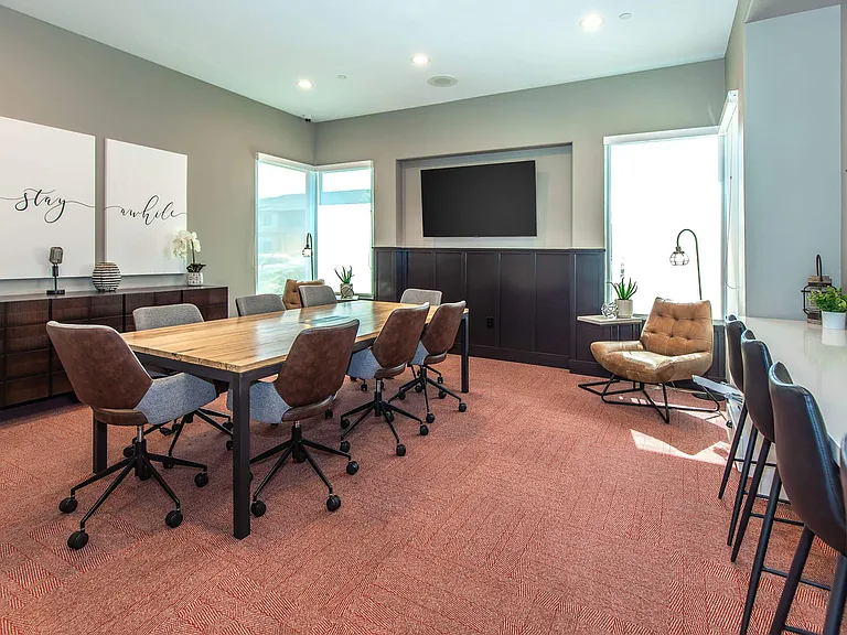 Azure Apartments — Photo 43