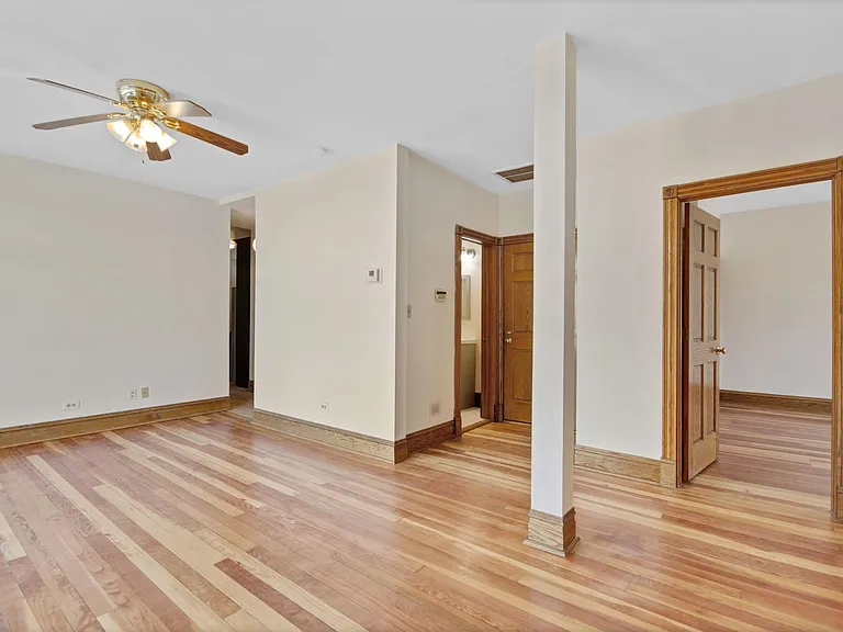 2557 N Halsted St #3 — Photo 9