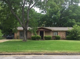 1224 Woodbridge Dr, Montgomery, AL 36116