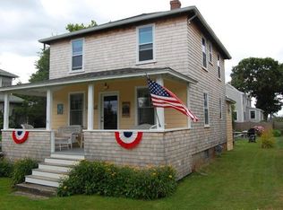 31 Penobscot Ave, Pocasset, MA 02559