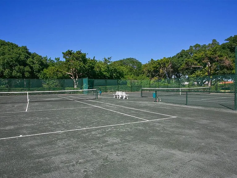 1211 Gulf Of Mexico Dr #405 — Photo 33