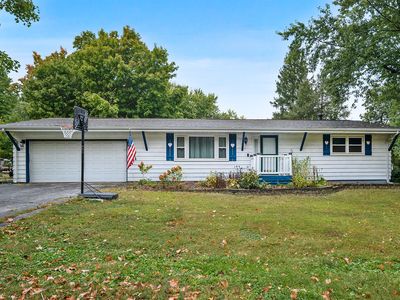 8468 Carriage Hills Rd, Bloomington, IL, 61705