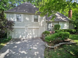 9535 Granada St, Overland Park, KS 66207