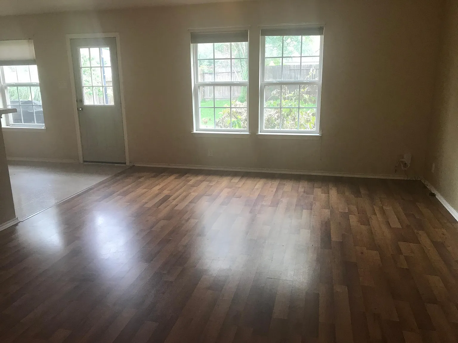 3 bed, 1320 sqft, $1,650 — Photo 3