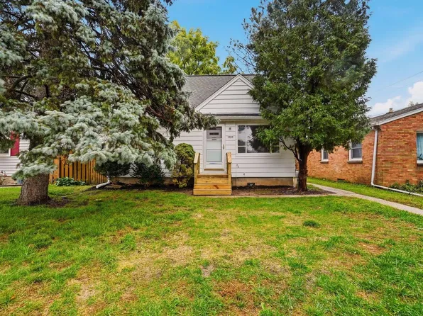3850 S 53rd STREET, Milwaukee, WI 53220