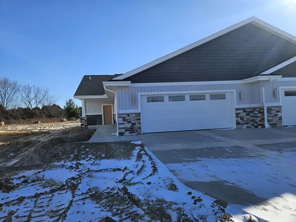 3757 Newcastle Dr, Janesville, WI 53546