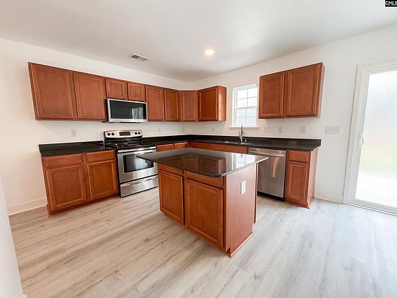 2nd image of 1300 Green Turf Ln