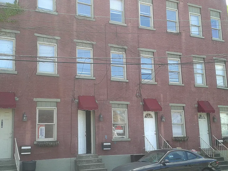 902 McArdle Broadway #2 — Photo 10