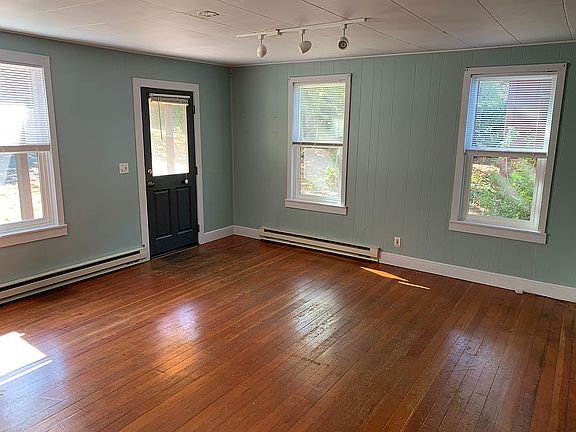5th image of 5180 NE Eagle Harbor Dr
