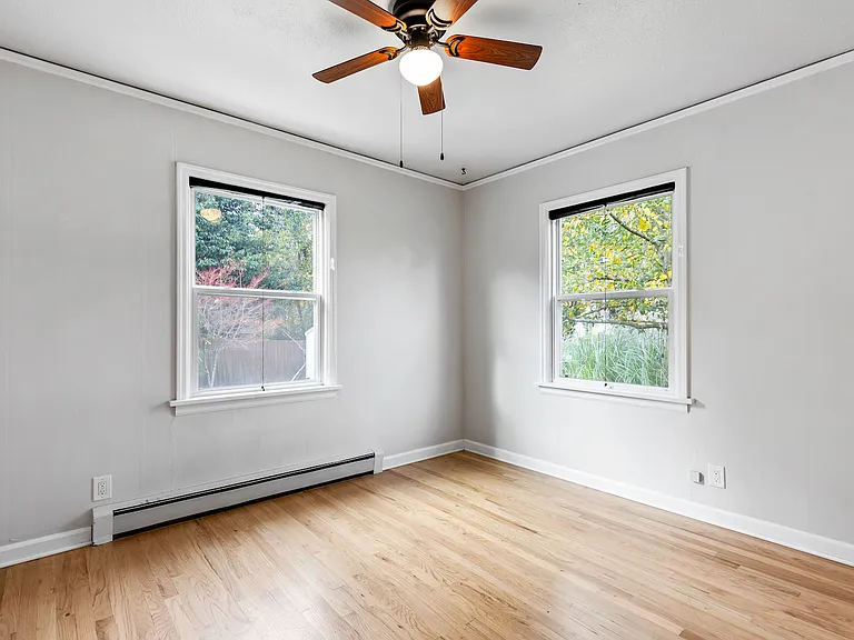 5935 NE 57th Ave — Photo 12