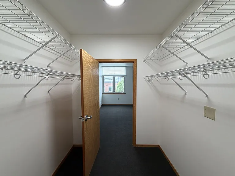 Bookmark Apartments — Photo 17