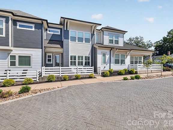 2nd image of 5940 Mantle Way