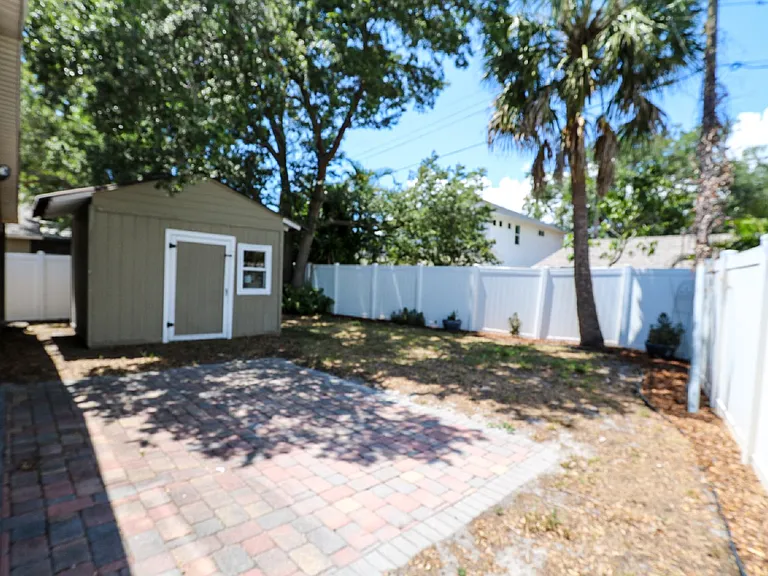 4419 W Euclid Ave — Photo 34