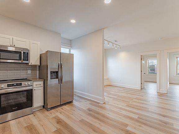 5th image of 5430 Detroit Ave #102