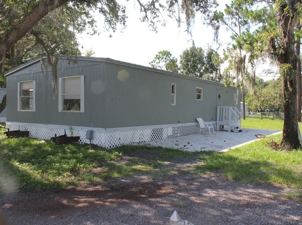 9435 Kiowa Dr, New Port Richey, FL 34654