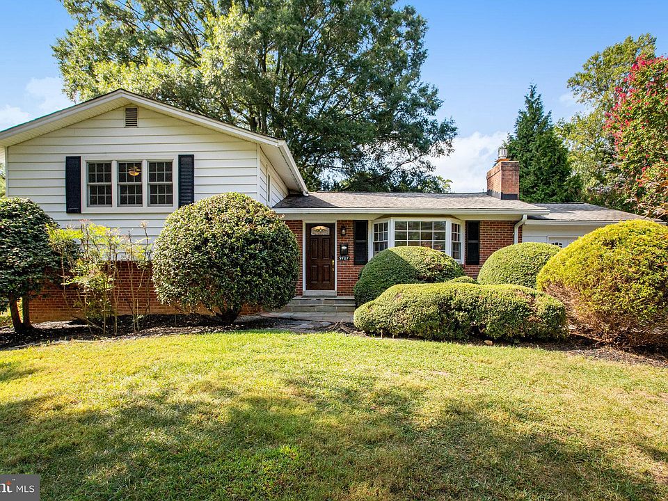 1st image of 9707 Saint Andrews Dr