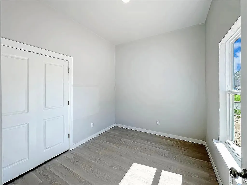 3 bed, 1110 sqft, $1,495 — Photo 4