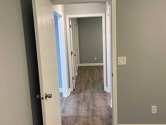 4th image of 820 Lathrop Ter #5