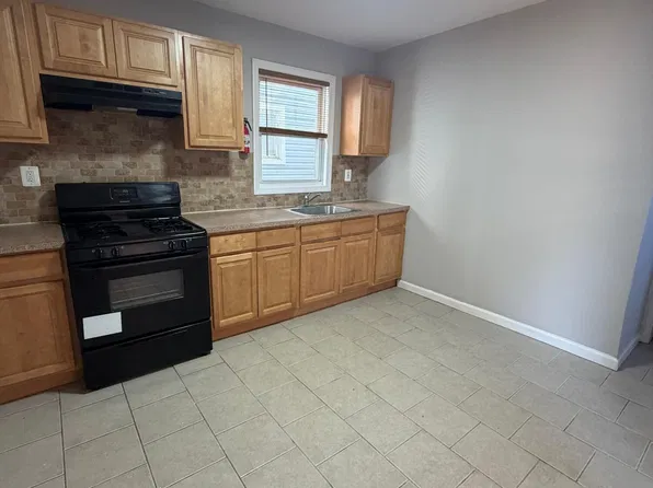 76 Halstead St, Newark, NJ