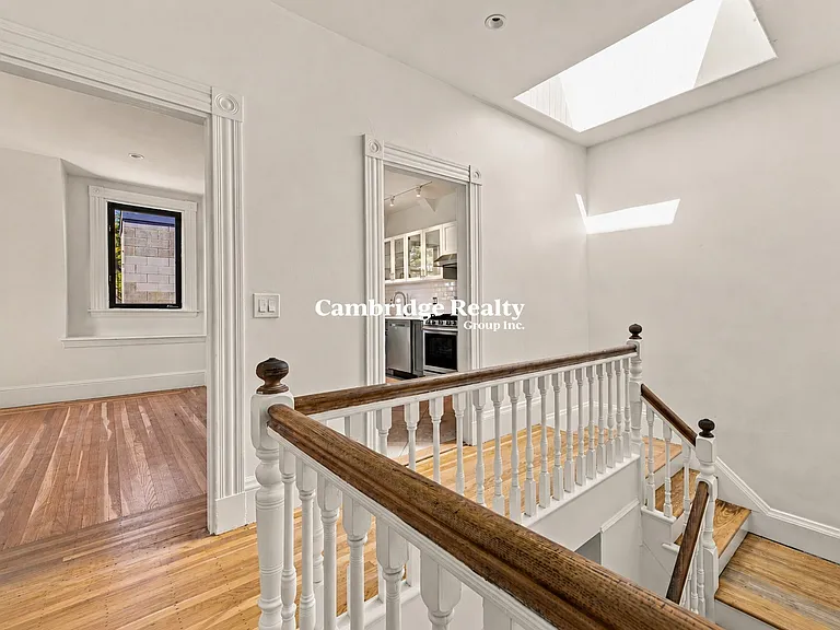 54 Harvard St #3T — Photo 10