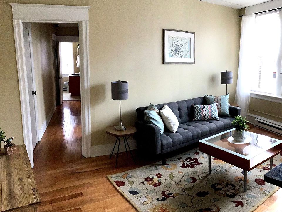 1st image of 4435 Baltimore Ave #303