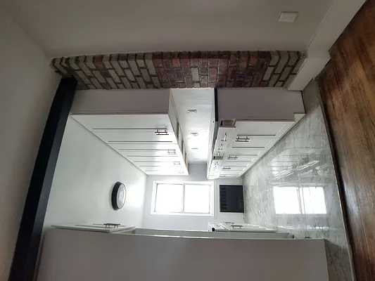 Rented by NYC Realty Brokers LLC | media 10