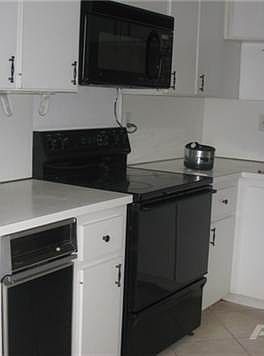 2nd image of 10058 NW 41st St #54-5