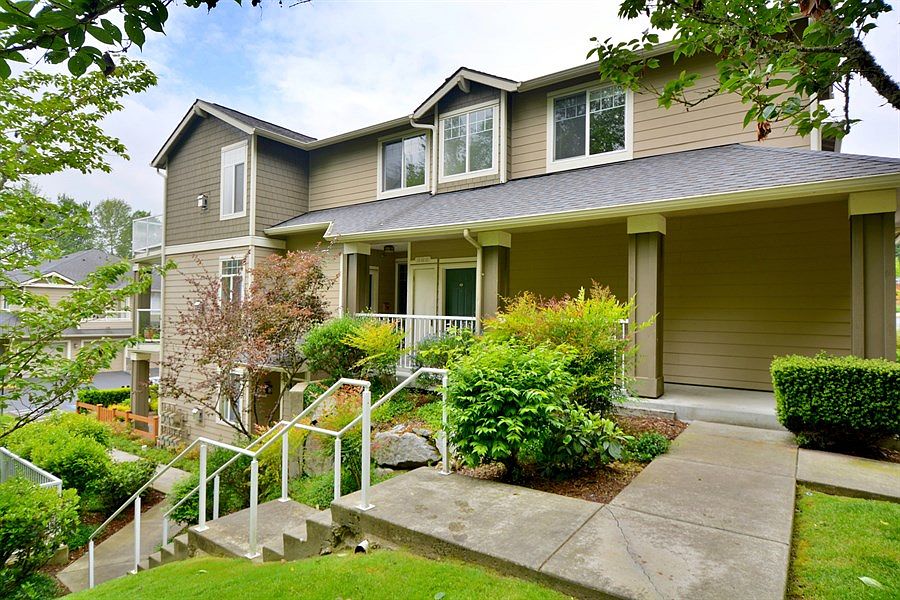 1st image of 3500 E Lake Samm Pkwy SE Unit 3-301