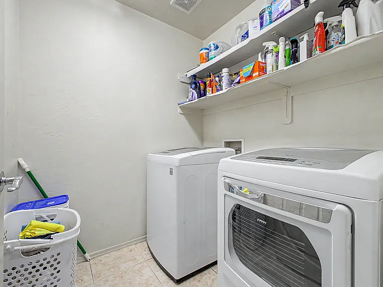 10613 E Avalon Park St — Photo 30