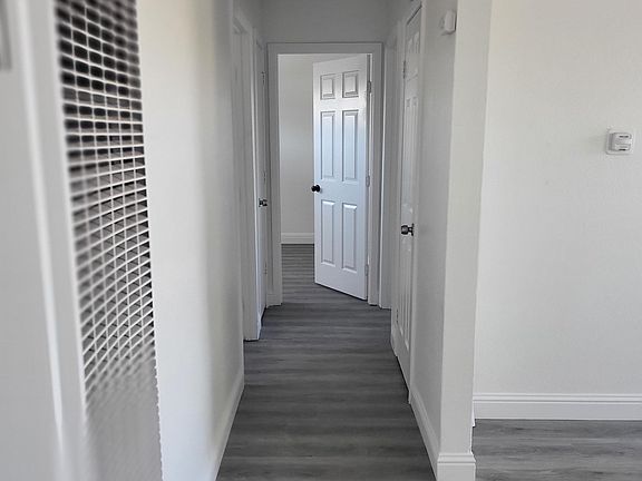 3rd image of 207 Brown St APT 3