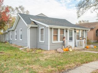 745 Cherry St, Waukee, IA 50263