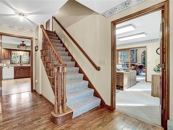 2nd image of 25 Brookside Dr