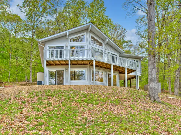 8602 E Bay St, Nashville, IN 47448