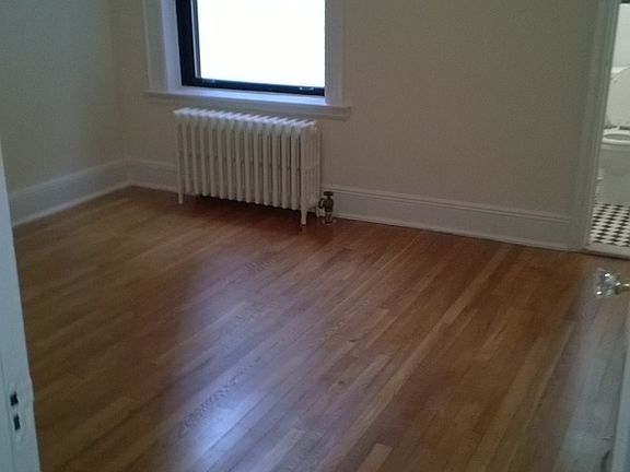 5th image of 260 E 72nd St APT 5E