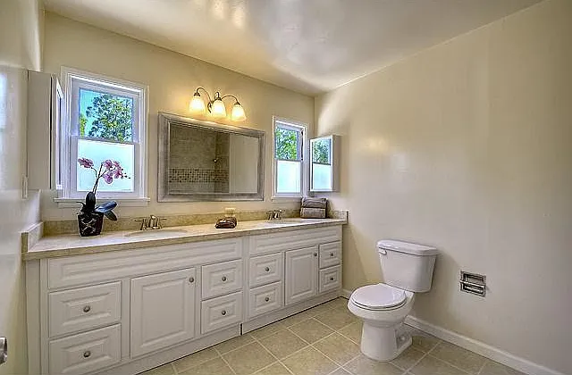 6326 Montezuma Rd — Photo 10