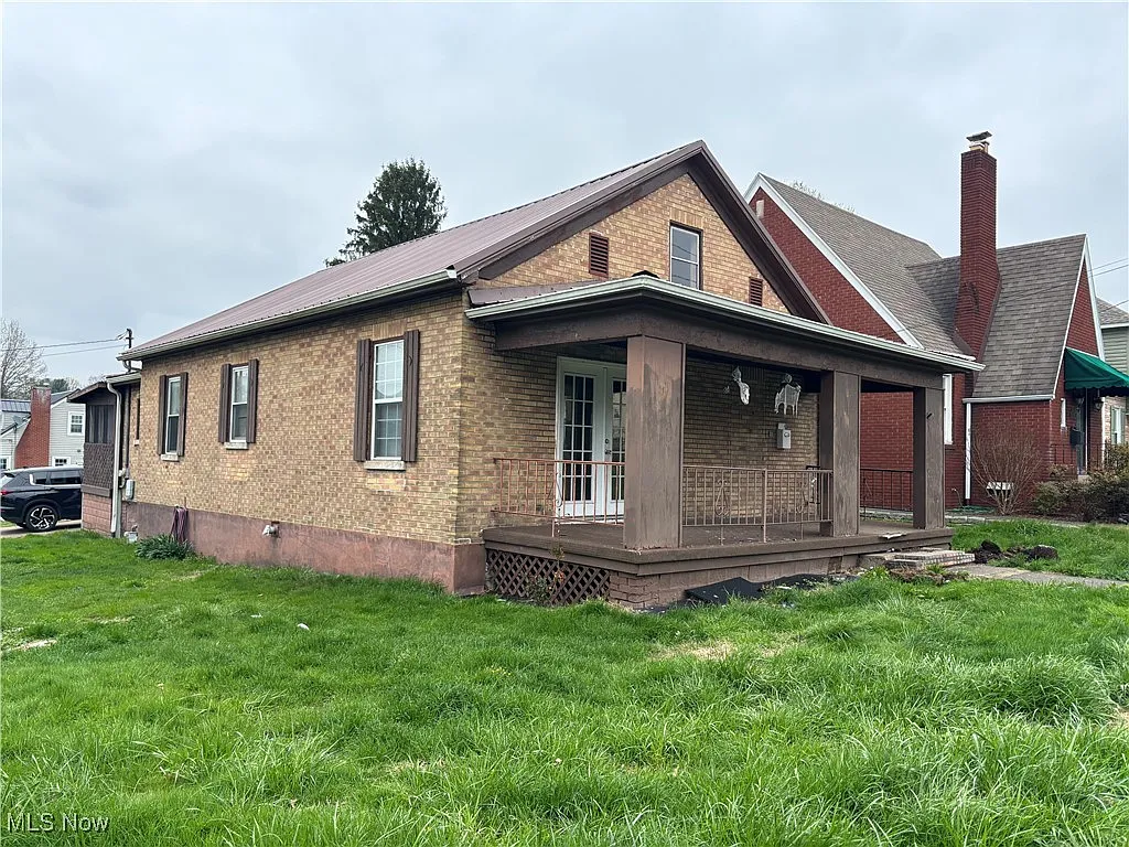 1901 23rd St photo 1